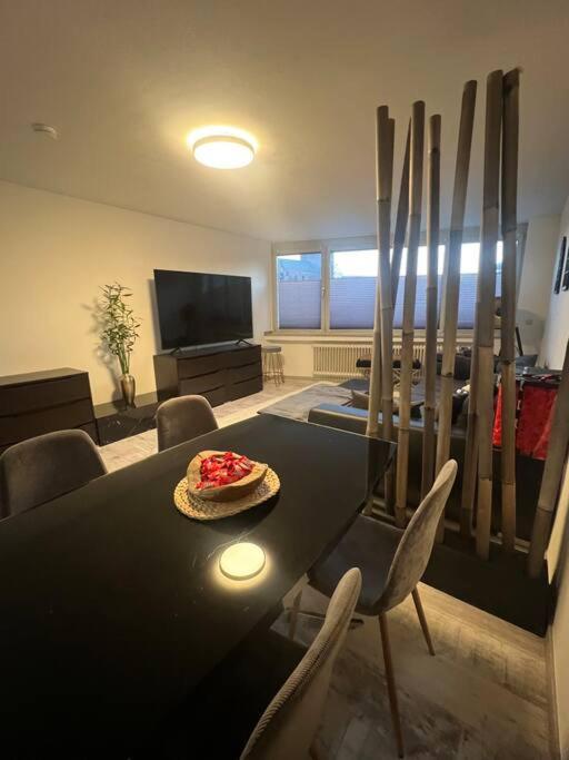 Modernes Apartment Mit 75Qm Mit Balkon & Aussicht 亚琛 外观 照片