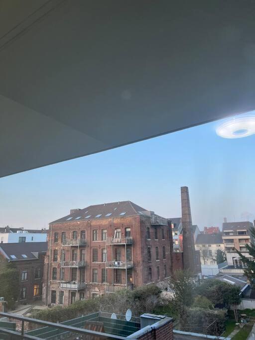 Modernes Apartment Mit 75Qm Mit Balkon & Aussicht 亚琛 外观 照片