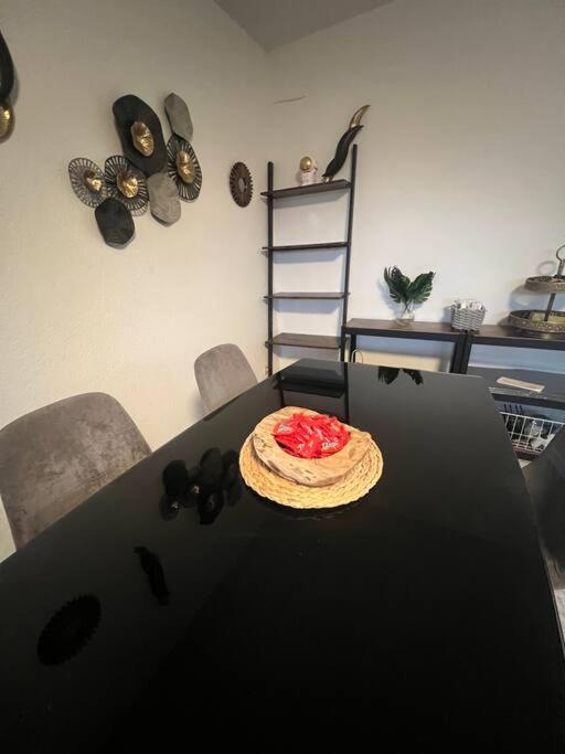 Modernes Apartment Mit 75Qm Mit Balkon & Aussicht 亚琛 外观 照片