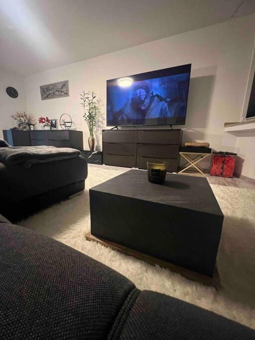 Modernes Apartment Mit 75Qm Mit Balkon & Aussicht 亚琛 外观 照片